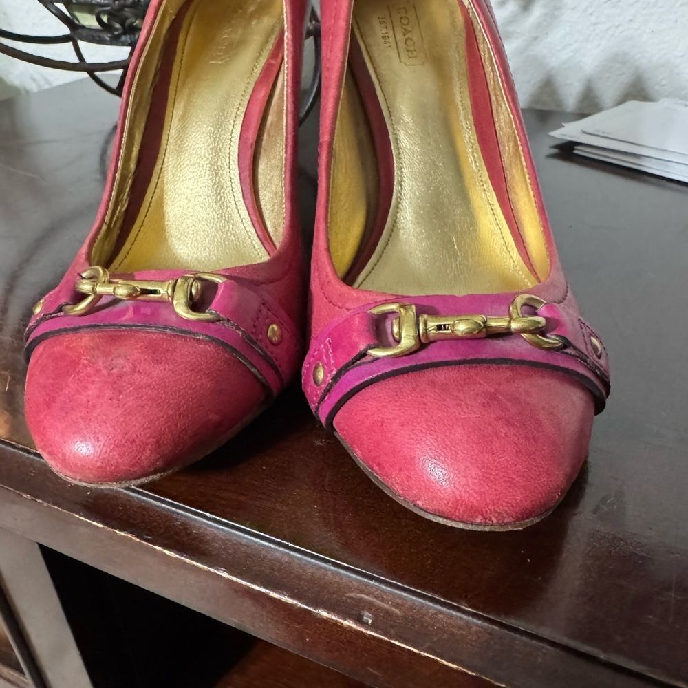 Coach Heels 👠 - Picture 7 of 7